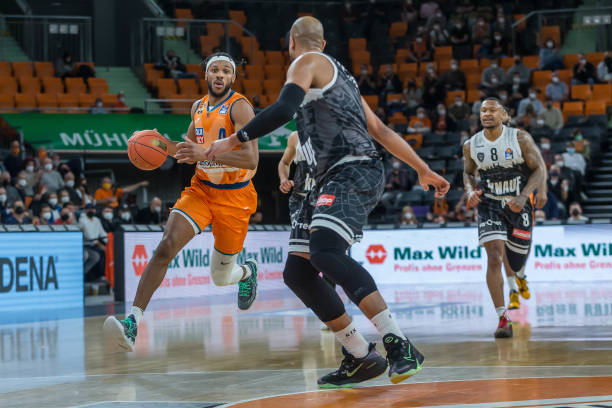 钟创造1 钟创造1