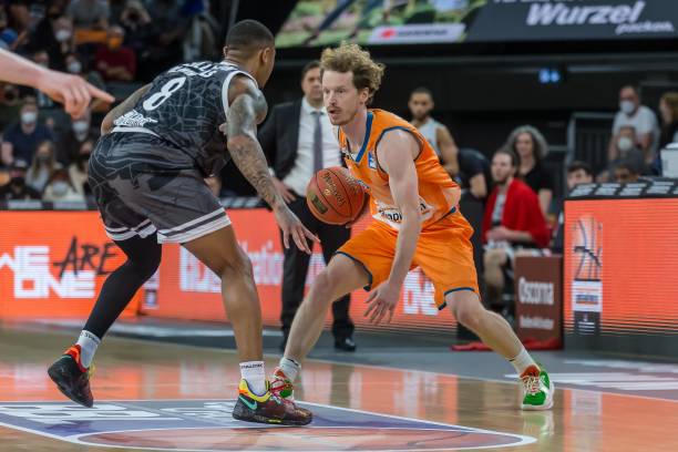 练在赛后承 练在赛后承