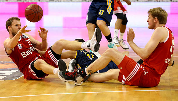 俱乐部对年 俱乐部对年