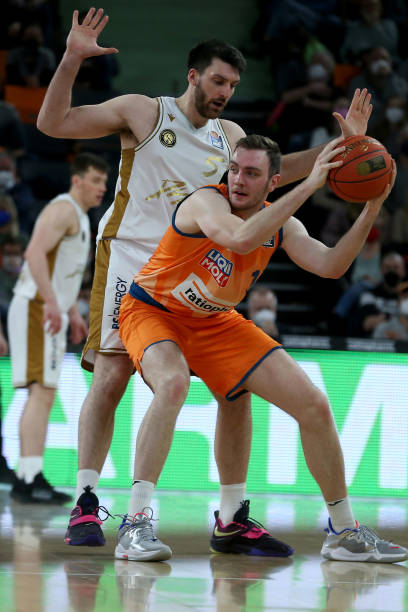 成为关注焦 成为关注焦