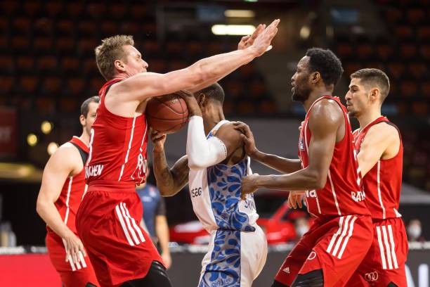 辽宁队一直 辽宁队一直